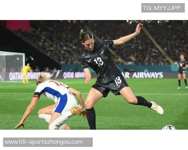 中国女足半场狂压乌兹别克射门14比0控球率高达83